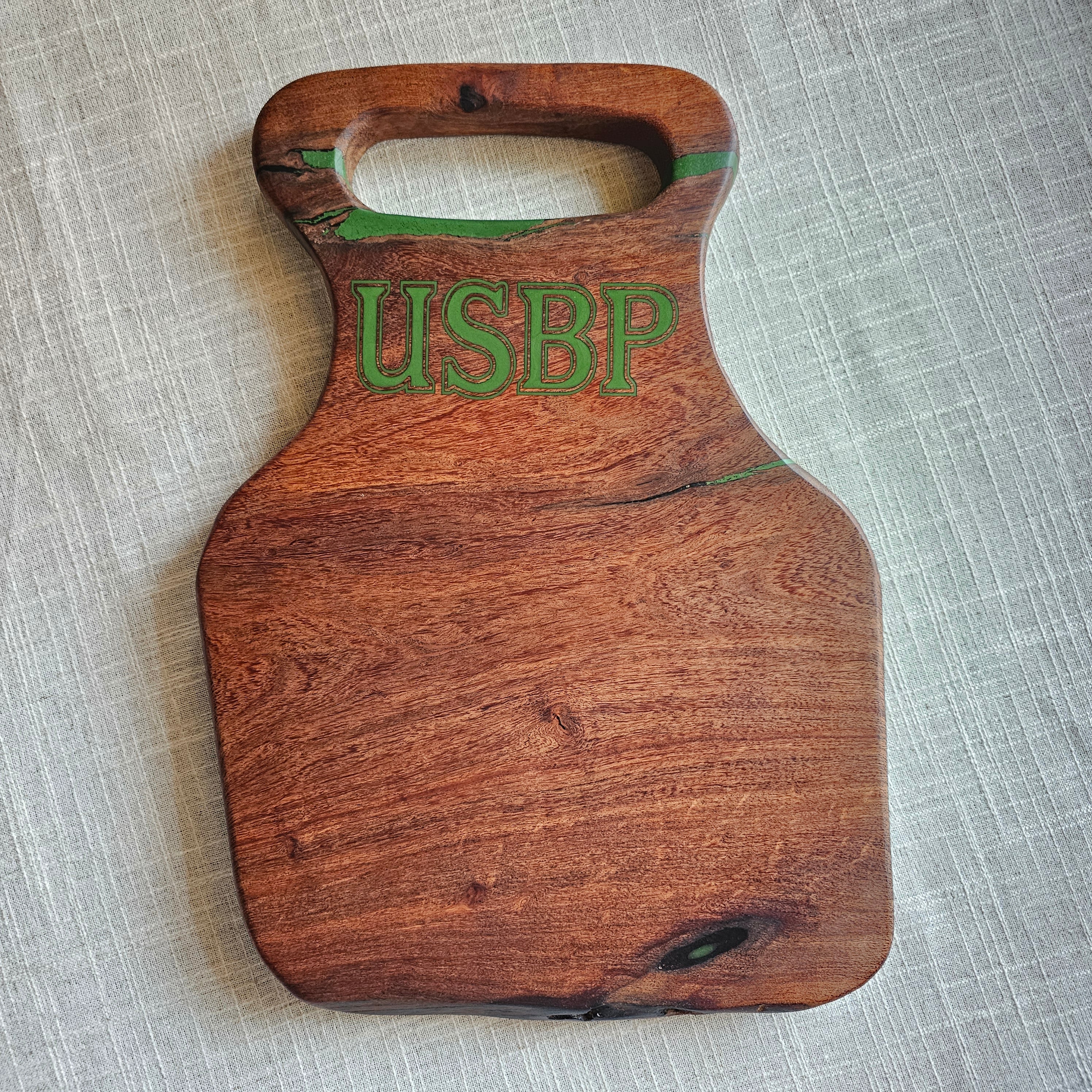 Texas Mesquite Cutting Board with Handle and Custom Engraving